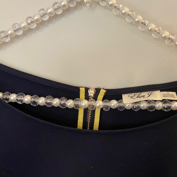 Elisa J Navy Dress - Picture 3 of 3